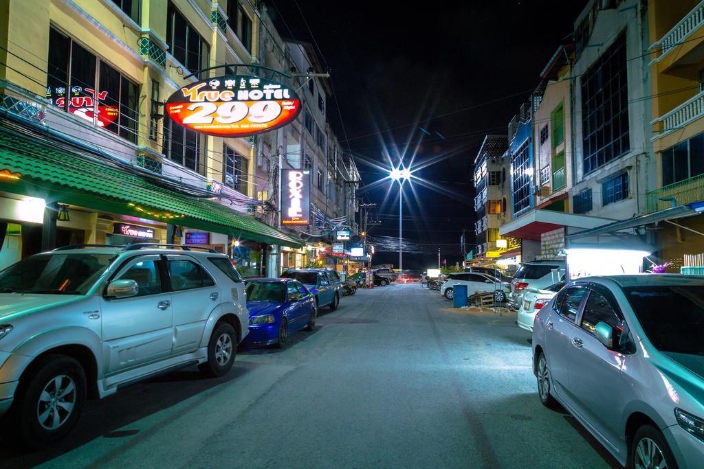 Casanova Inn Pattaya Esterno foto